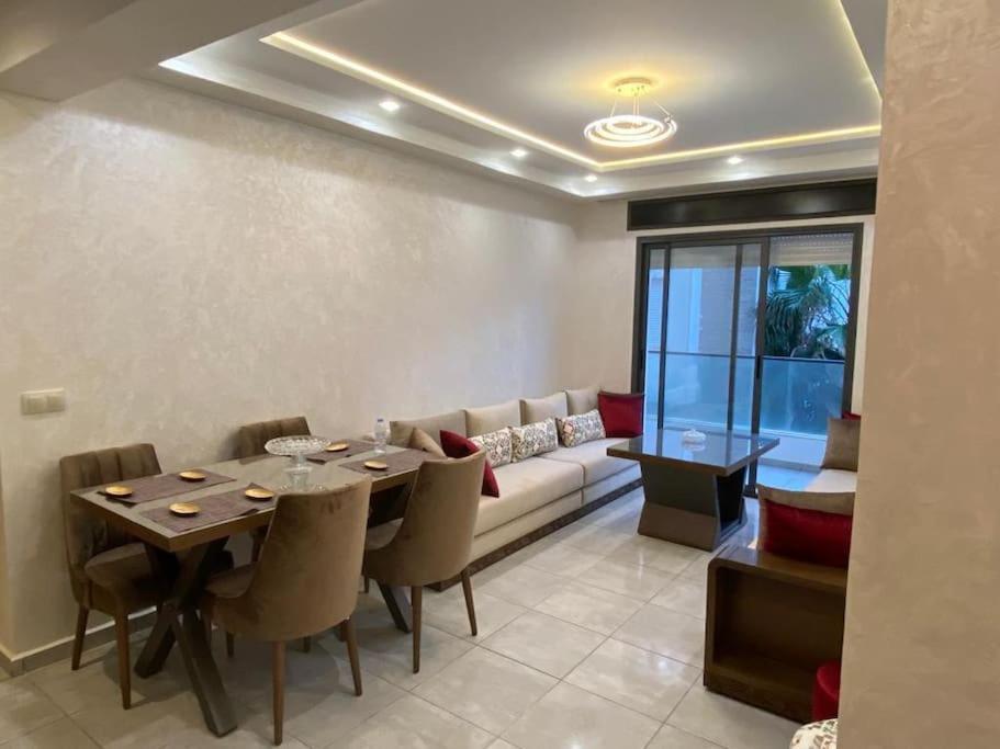 Luxueux Appartement Avec Vue Sur Mer A Martil Exterior foto